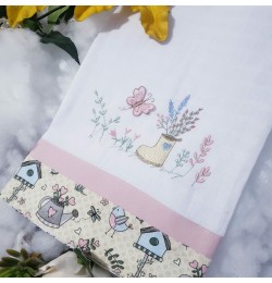 Shoes With Beautiful Butterfly Embroidery Design Shoes With Beautiful Butterfly Embroidery Design