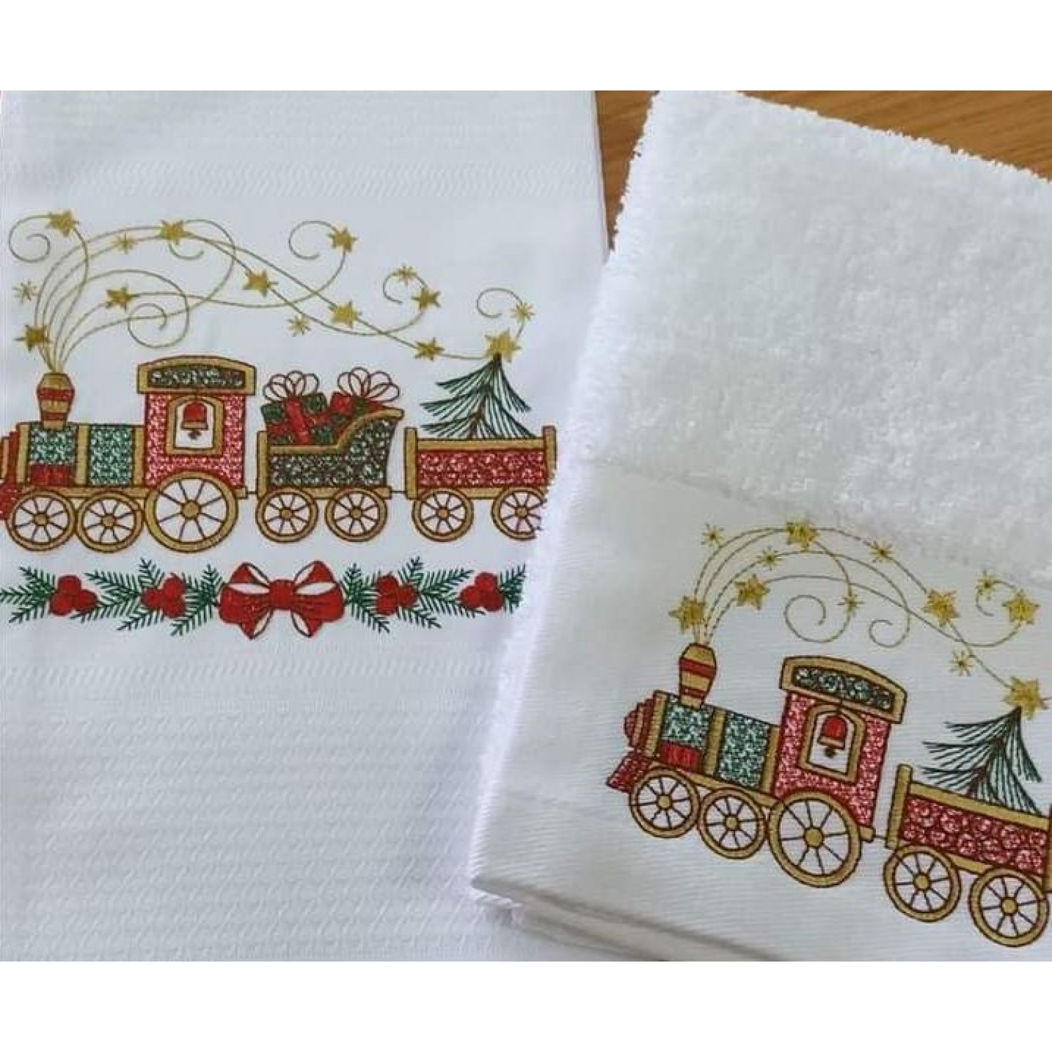 Train Christmas Embroidery Design